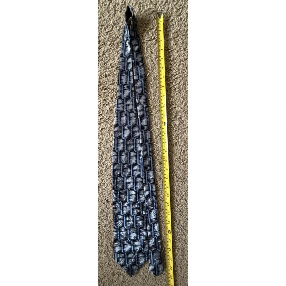 Louis Roth Neckwear Tie Blue Silver Abstract Geometric Italy 100% Silk JBHS